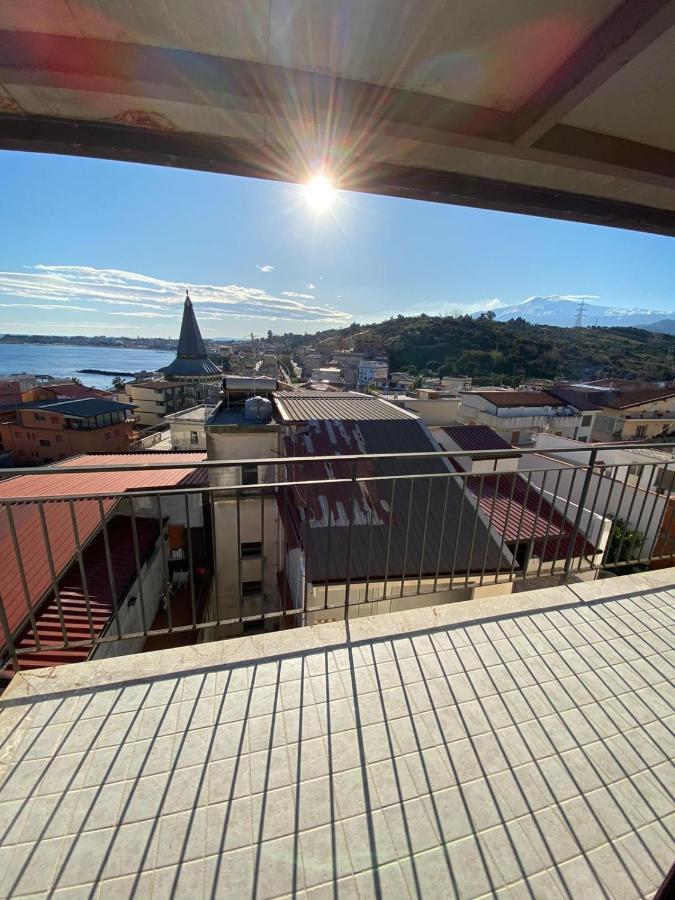 Four-Bedroom Apartment with Balcony