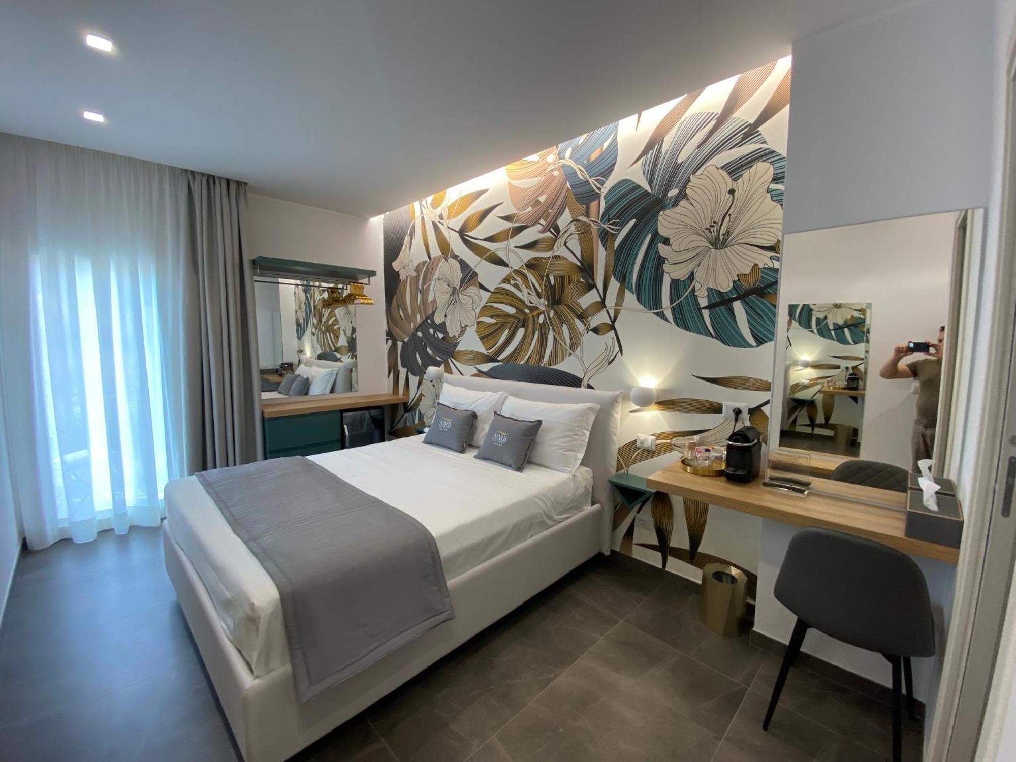 Deluxe Double Room with City View