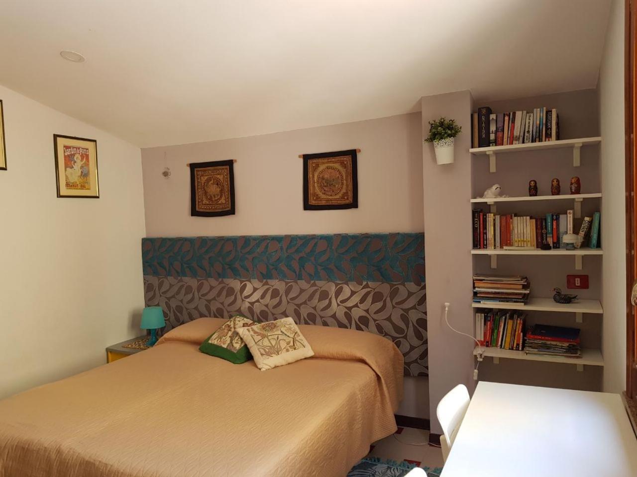 Double or Twin Room with Shared Bathroom