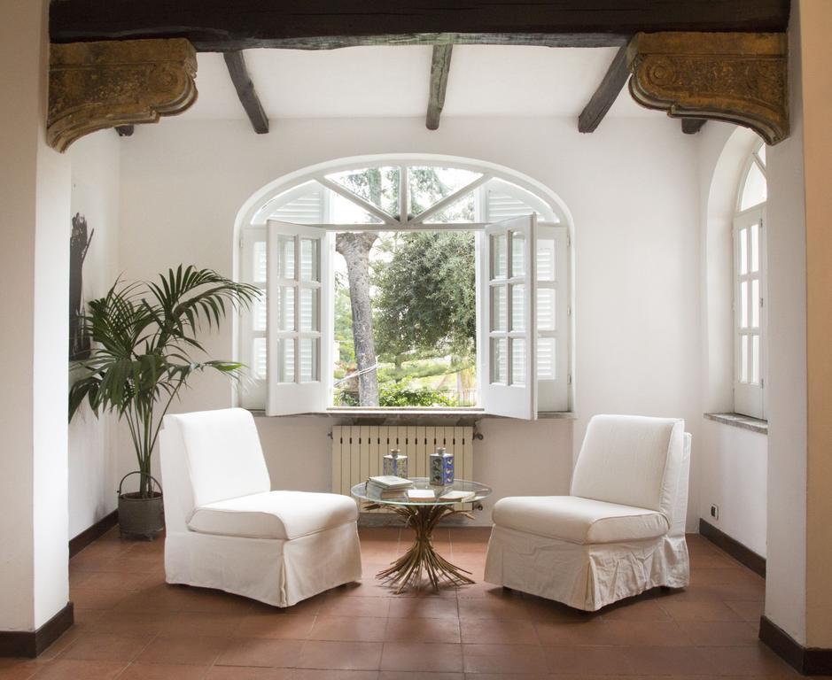 Suite with Garden View