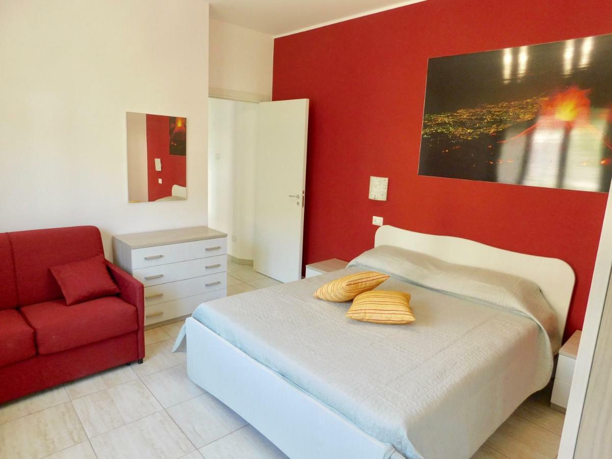 Standard Double or Twin Room,891288400:JPEG