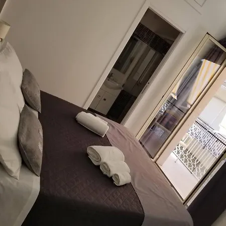 Risea Rooms-2